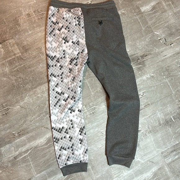 Men’s Zoo York Sweatpants/Joggers - Picture 3 of 4